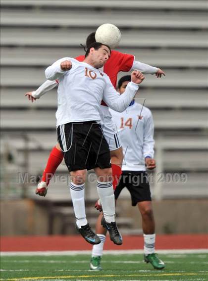 Thumbnail 1 in Skyline vs. White (Loos Stadium) photogallery.