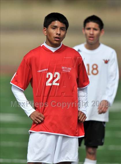 Thumbnail 1 in Skyline vs. White (Loos Stadium) photogallery.
