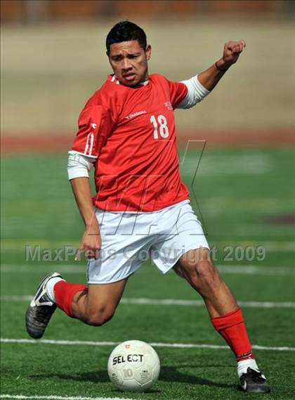 Thumbnail 2 in Skyline vs. White (Loos Stadium) photogallery.