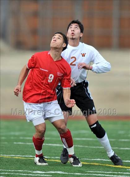 Thumbnail 1 in Skyline vs. White (Loos Stadium) photogallery.