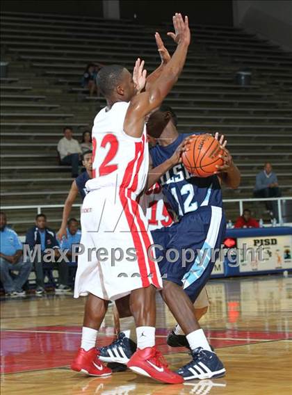 Thumbnail 1 in Judson vs. Alief Elsik (McDonald's Texas Invitational) photogallery.