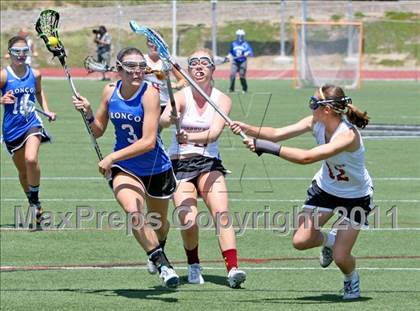 Thumbnail 2 in Rancho Bernardo vs. Torrey Pines (CIF SDS D1 Final) photogallery.