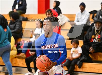 Thumbnail 3 in Eastridge @ Monroe (NYSPHSAA Section V Class A2 QuarterFinals) photogallery.