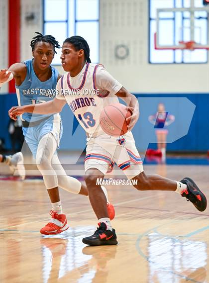 Thumbnail 2 in Eastridge @ Monroe (NYSPHSAA Section V Class A2 QuarterFinals) photogallery.