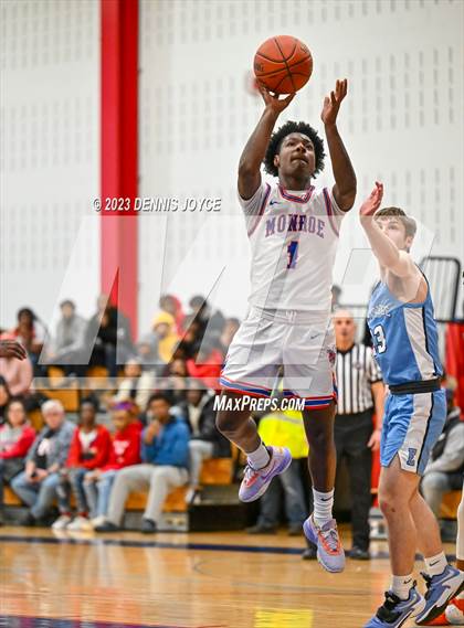 Thumbnail 1 in Eastridge @ Monroe (NYSPHSAA Section V Class A2 QuarterFinals) photogallery.