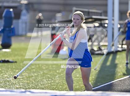 Thumbnail 1 in Hamilton Southeastern Triangular Invite (Pole Vault)  photogallery.
