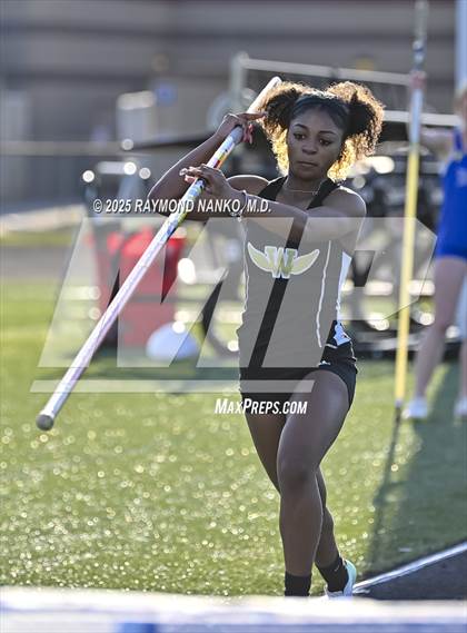 Thumbnail 3 in Hamilton Southeastern Triangular Invite (Pole Vault)  photogallery.
