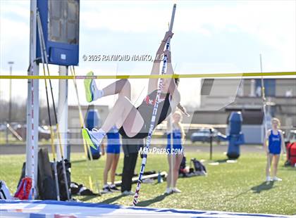 Thumbnail 3 in Hamilton Southeastern Triangular Invite (Pole Vault)  photogallery.