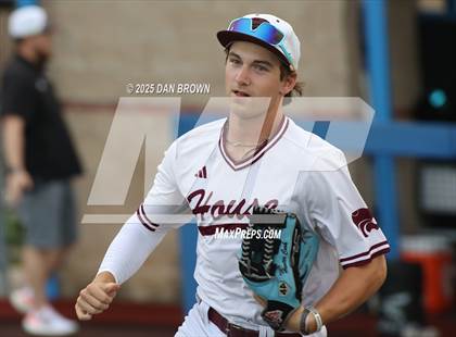 Thumbnail 2 in Whitehouse vs Wakeland (UIL 5A D2 Area) photogallery.