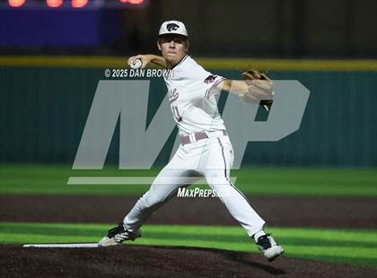 Thumbnail 2 in Whitehouse vs Wakeland (UIL 5A D2 Area) photogallery.