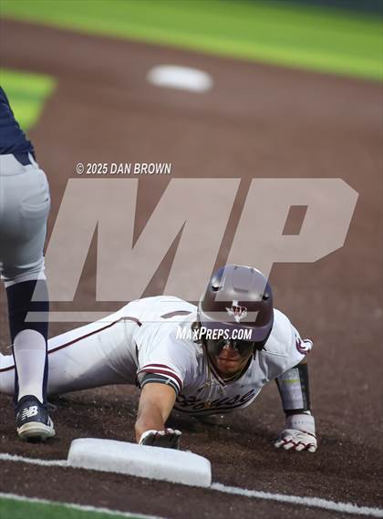 Thumbnail 3 in Whitehouse vs Wakeland (UIL 5A D2 Area) photogallery.