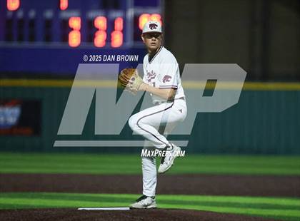 Thumbnail 1 in Whitehouse vs Wakeland (UIL 5A D2 Area) photogallery.