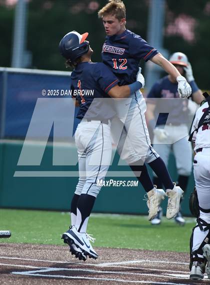 Thumbnail 1 in Whitehouse vs Wakeland (UIL 5A D2 Area) photogallery.