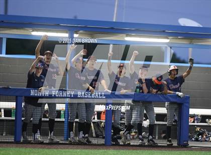 Thumbnail 1 in Whitehouse vs Wakeland (UIL 5A D2 Area) photogallery.