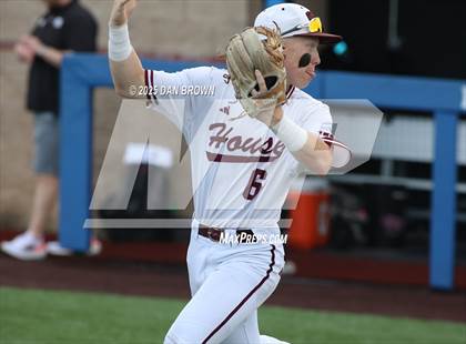 Thumbnail 2 in Whitehouse vs Wakeland (UIL 5A D2 Area) photogallery.