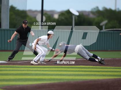 Thumbnail 1 in Whitehouse vs Wakeland (UIL 5A D2 Area) photogallery.