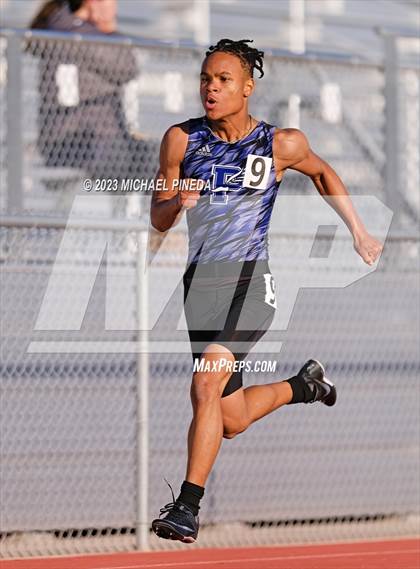 Thumbnail 3 in Esperanza vs. Portola vs. Villa Park (Tri Meet) photogallery.