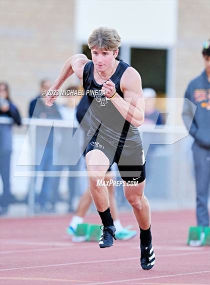 Thumbnail 3 in Esperanza vs. Portola vs. Villa Park (Tri Meet) photogallery.