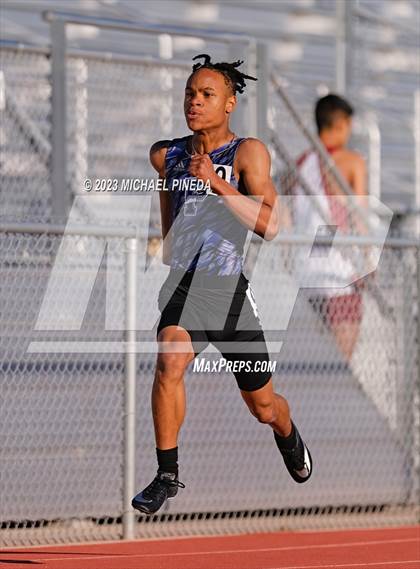 Thumbnail 2 in Esperanza vs. Portola vs. Villa Park (Tri Meet) photogallery.