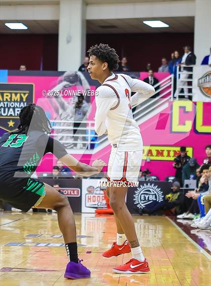 Thumbnail 2 in Long Island Lutheran vs. AZ Compass Prep (Army National Guard Hoophall Classic) photogallery.