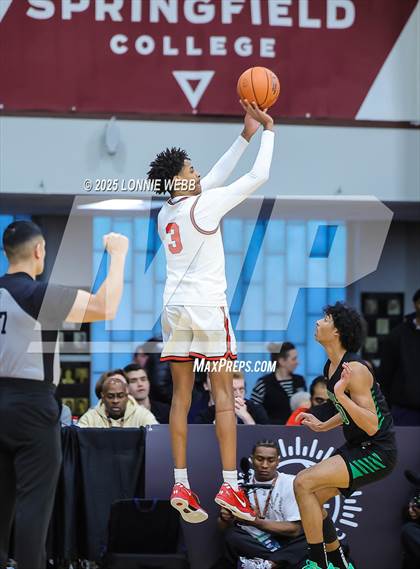 Thumbnail 3 in Long Island Lutheran vs. AZ Compass Prep (Army National Guard Hoophall Classic) photogallery.