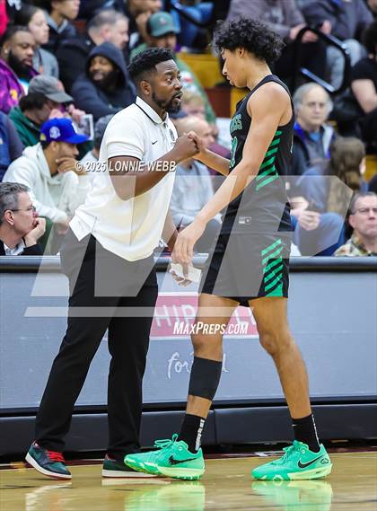 Thumbnail 1 in Long Island Lutheran vs. AZ Compass Prep (Army National Guard Hoophall Classic) photogallery.