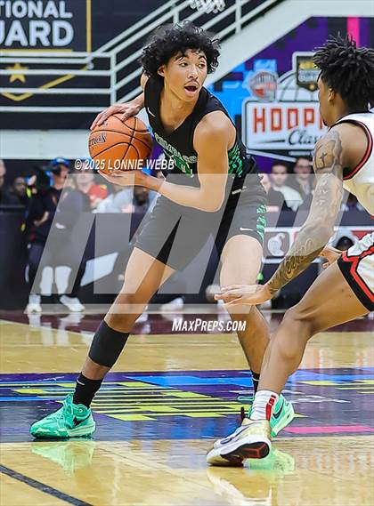 Thumbnail 3 in Long Island Lutheran vs. AZ Compass Prep (Army National Guard Hoophall Classic) photogallery.