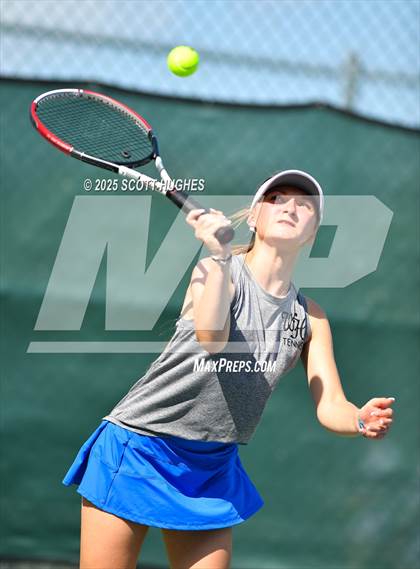 Thumbnail 3 in District 9AA Individual Tournament photogallery.