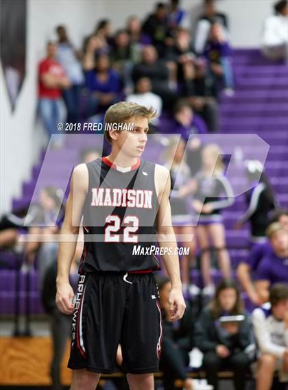Thumbnail 1 in Madison vs. Battlefield (VHSL 6D Regional Final) photogallery.