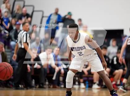 Thumbnail 3 in Madison vs. Battlefield (VHSL 6D Regional Final) photogallery.