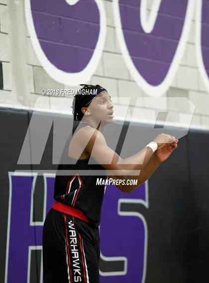 Thumbnail 3 in Madison vs. Battlefield (VHSL 6D Regional Final) photogallery.