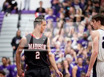 Thumbnail 2 in Madison vs. Battlefield (VHSL 6D Regional Final) photogallery.