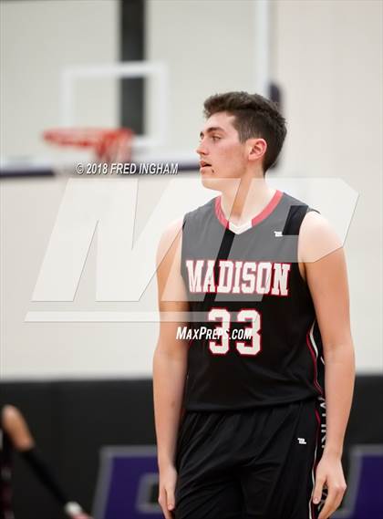 Thumbnail 3 in Madison vs. Battlefield (VHSL 6D Regional Final) photogallery.