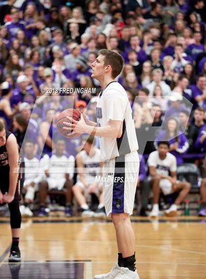 Thumbnail 3 in Madison vs. Battlefield (VHSL 6D Regional Final) photogallery.