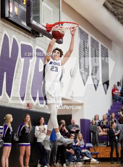 Thumbnail 3 in Madison vs. Battlefield (VHSL 6D Regional Final) photogallery.