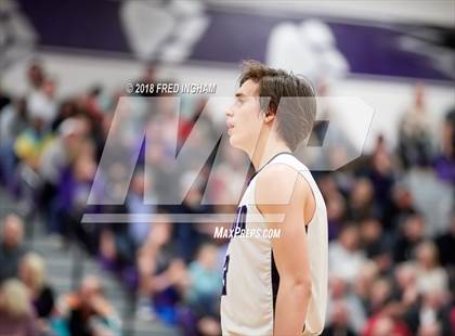 Thumbnail 3 in Madison vs. Battlefield (VHSL 6D Regional Final) photogallery.