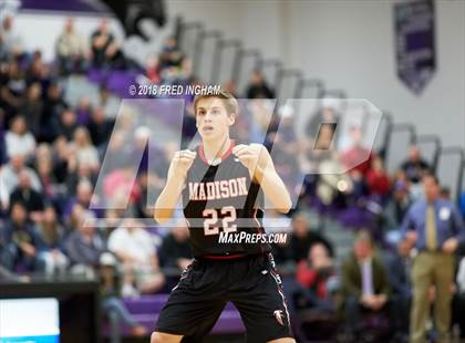 Thumbnail 3 in Madison vs. Battlefield (VHSL 6D Regional Final) photogallery.