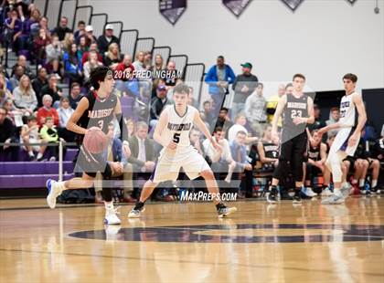 Thumbnail 1 in Madison vs. Battlefield (VHSL 6D Regional Final) photogallery.