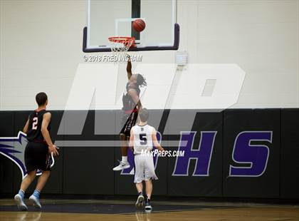 Thumbnail 3 in Madison vs. Battlefield (VHSL 6D Regional Final) photogallery.