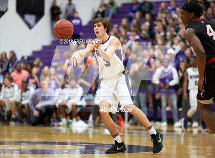 Thumbnail 3 in Madison vs. Battlefield (VHSL 6D Regional Final) photogallery.