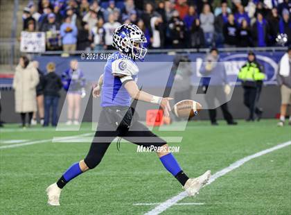 Thumbnail 2 in Cohasset vs. Wahconah Regional (MIAA Division 7 Final) photogallery.