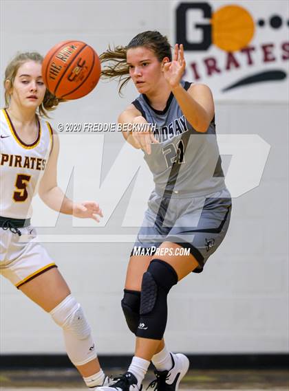Thumbnail 3 in Lindsay @ Collinsville photogallery.