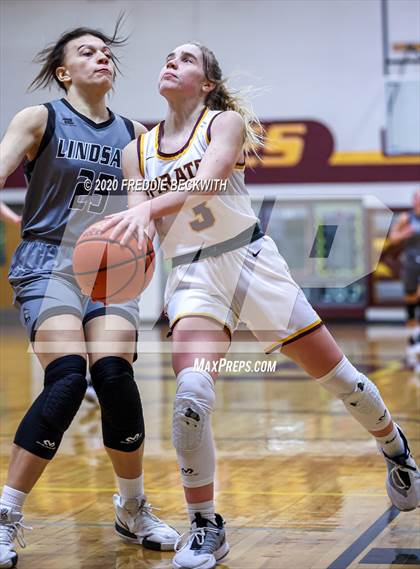 Thumbnail 3 in Lindsay @ Collinsville photogallery.