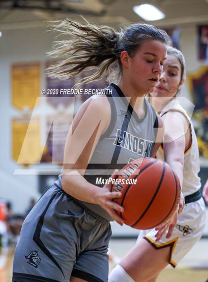 Thumbnail 1 in Lindsay @ Collinsville photogallery.