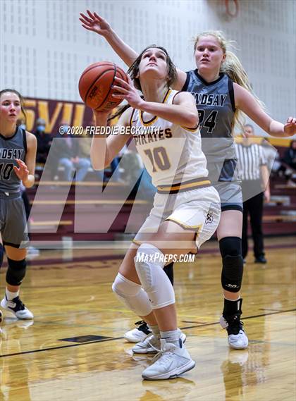 Thumbnail 3 in Lindsay @ Collinsville photogallery.