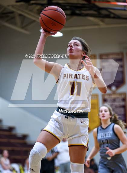 Thumbnail 3 in Lindsay @ Collinsville photogallery.
