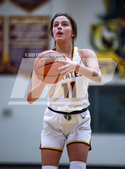 Thumbnail 1 in Lindsay @ Collinsville photogallery.