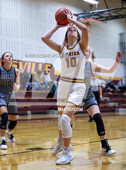 Thumbnail 2 in Lindsay @ Collinsville photogallery.