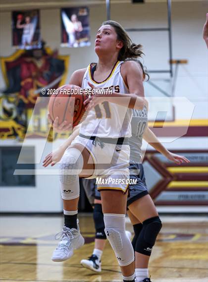 Thumbnail 2 in Lindsay @ Collinsville photogallery.