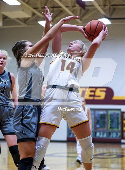 Thumbnail 2 in Lindsay @ Collinsville photogallery.